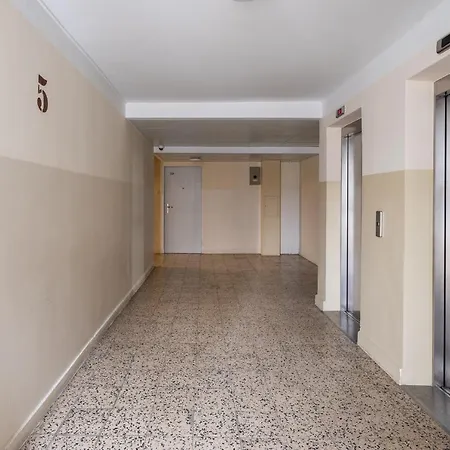 Apartament Metro świętokrzyska Comfort *