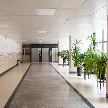 Metro Swietokrzyska Comfort Apartment