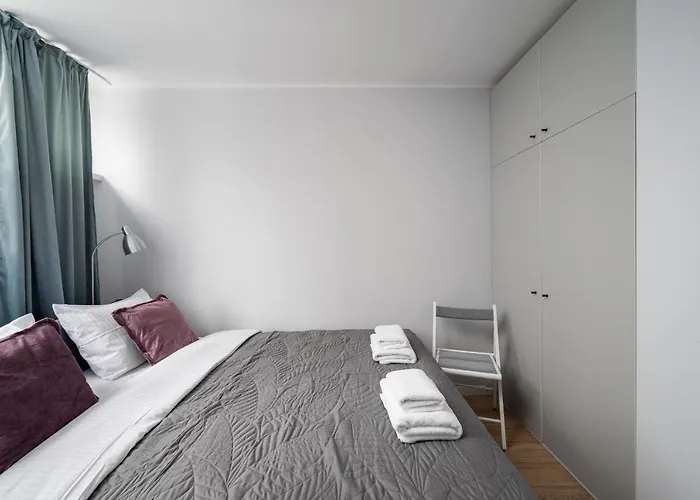 Metro Swietokrzyska Comfort By Bookinghost Apartment