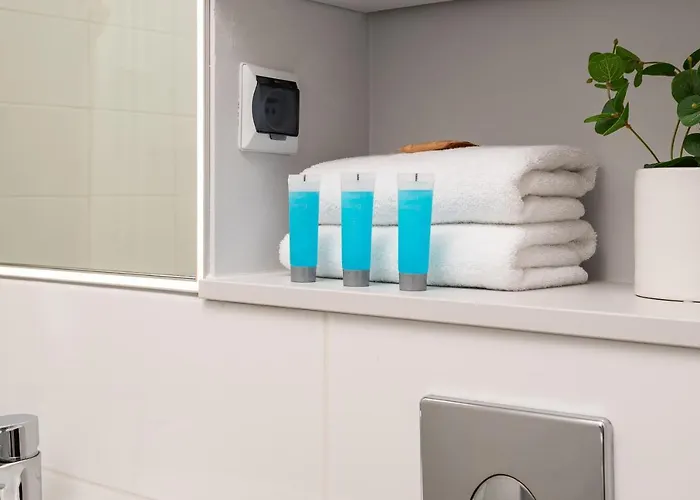 Apartment Metro Swietokrzyska Comfort By Bookinghost *