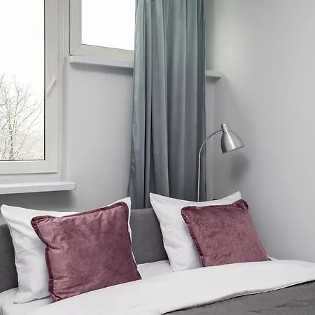 Metro Swietokrzyska Comfort By Bookinghost Varsovia