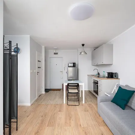 Metro Swietokrzyska Comfort By Bookinghost * 바르샤바